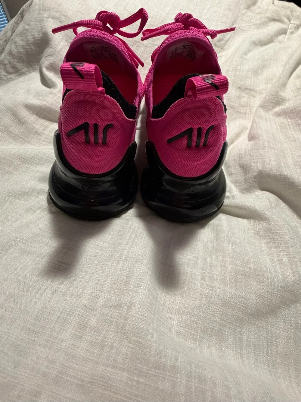 Nike Women’s Vibrant Pink Athletic Sneakers